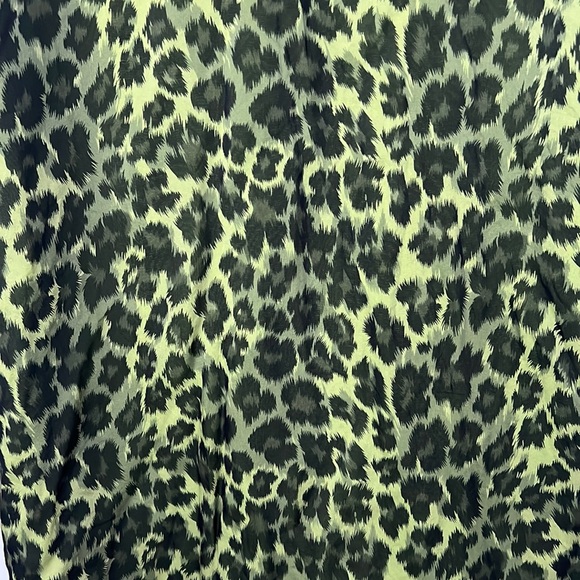 Alice + Olivia Y2K Green Trina Leopard Halter Night Out Dress - Picture 5 of 12